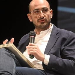 Photo of Mario Saavedra