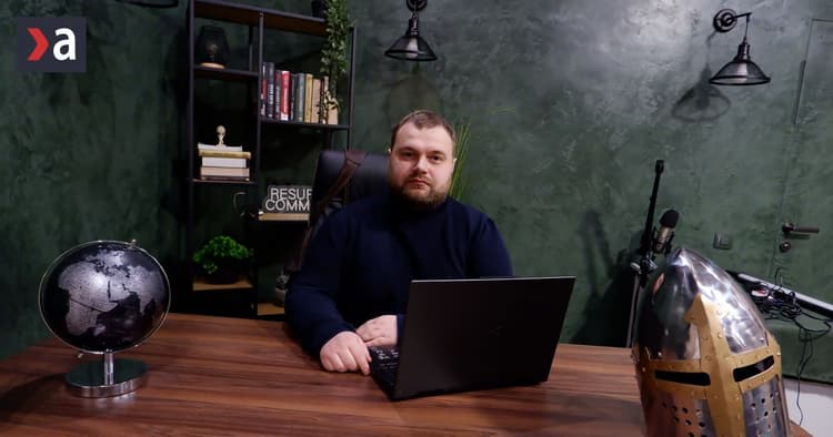 Ukrajinský expert tvrdí, že zatiaľ nič nenasvedčuje tomu, že sa rusko-ukrajinská vojna skončí v tomto roku.