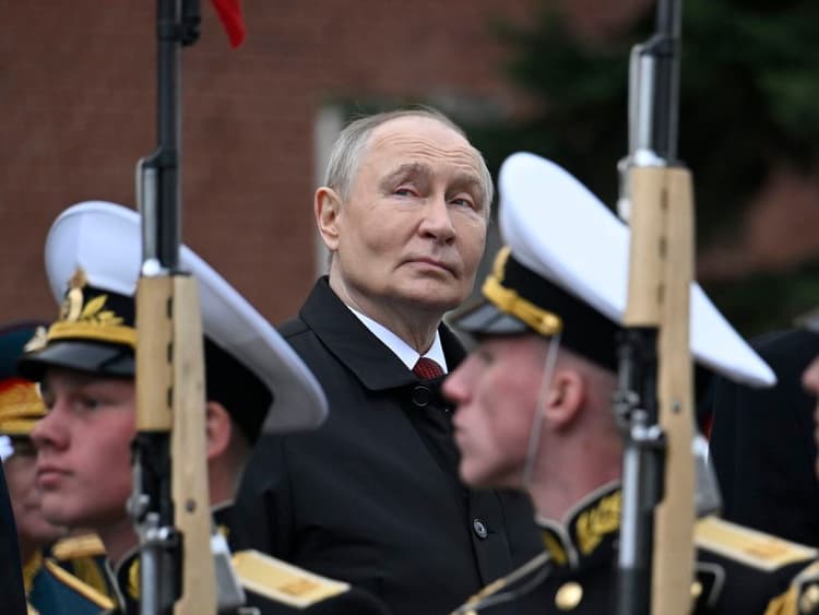 Varios funcionarios europeos han alertado que Vladímir Putin puede intensificar su guerra híbrida en el próximo año